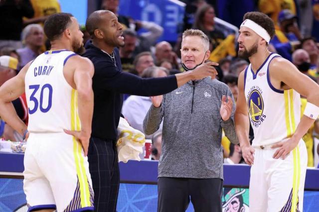 九游官网入口充值-勇士下赛季砸4亿冲冠？多位冠军拼图入市难全留下